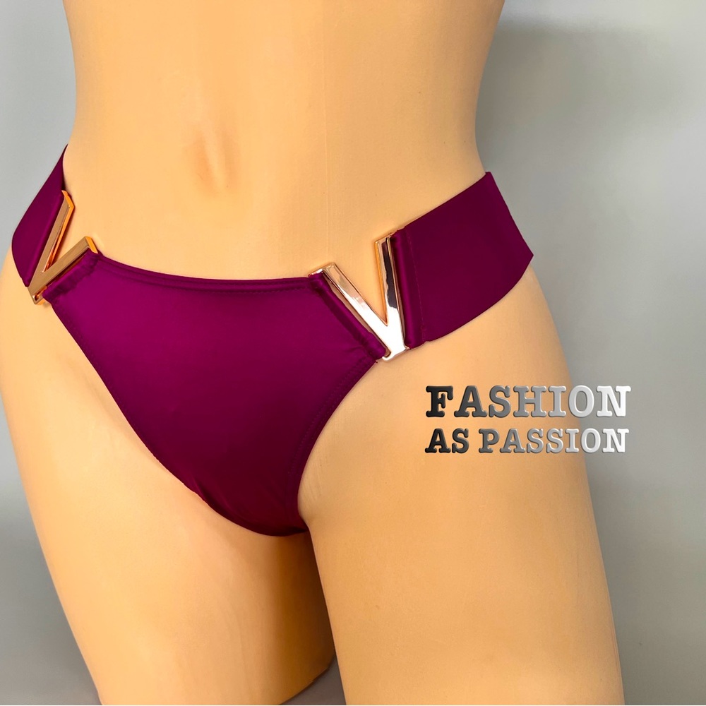 VS Sexy Brazilian V Panty / size S